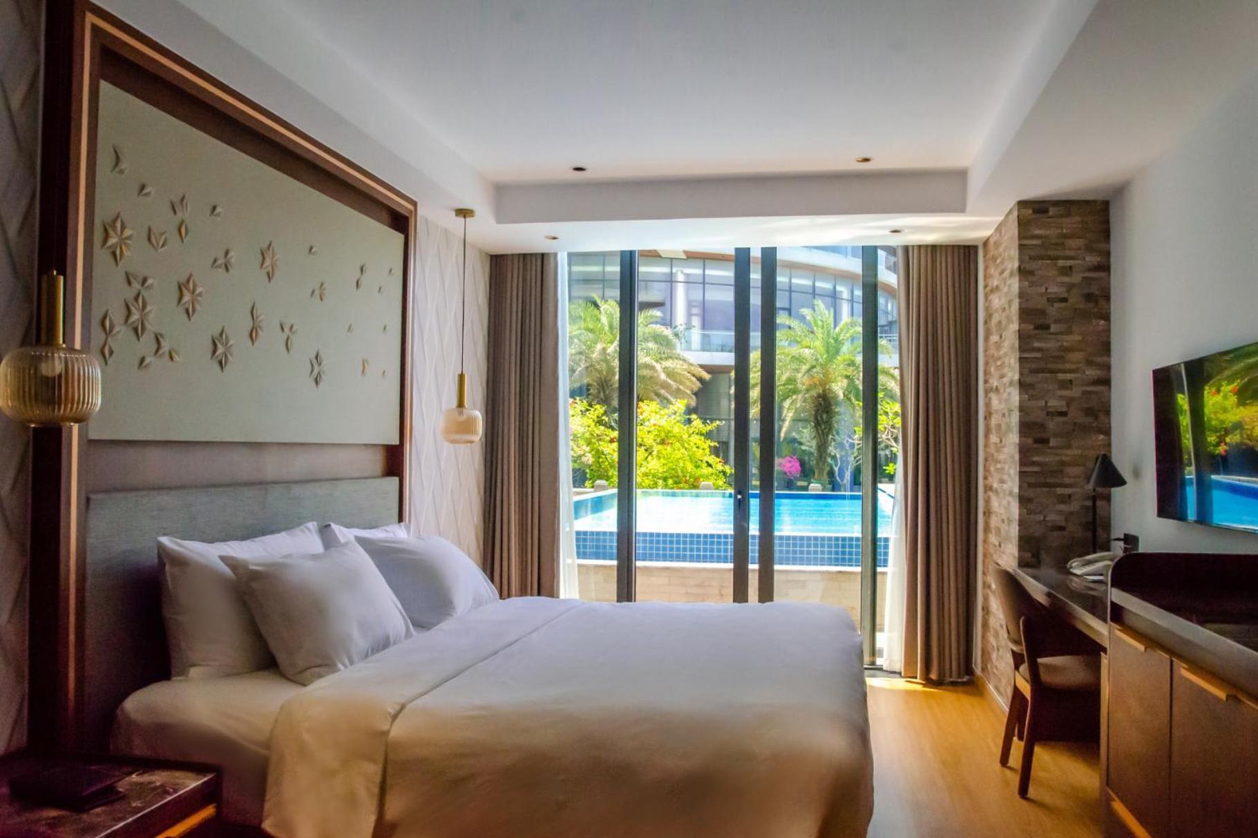 Koi & 5* Đà Nẵng